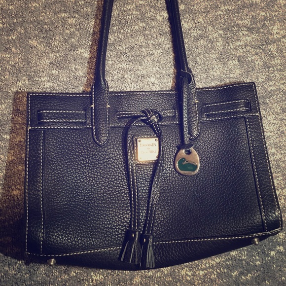 Dooney & Bourke Handbags - Dooney & Bourke purse.